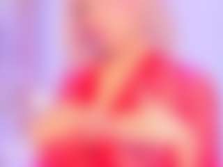 Live cam show with SalomeBenz - Creamy on xDating