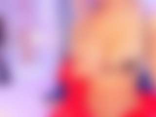 Live cam show with SalomeBenz - Dp on Camsoda