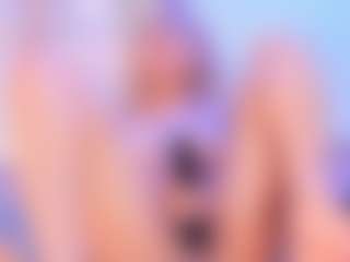 SalomeBenz's Live Sex Cam Show