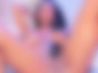 SalomeBenz's Live Sex Cam Show