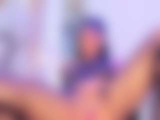 SalomeBenz's Live Sex Cam Show