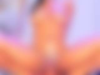SalomeBenz's Live Sex Cam Show
