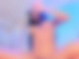 Live cam show with SalomeBenz - Spanks on chickslive.net