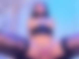 SalomeBenz's Live Sex Cam Show