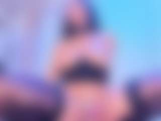 SalomeBenz's Live Sex Cam Show