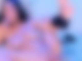 Live cam show with SalomeBenz - Shaved Pussy on slutload