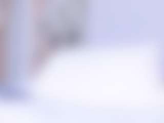 Live cam show with SalomeBenz - Sexy on CamSodaAdn
