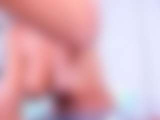 Live cam show with SalomeBenz - Oil on Camsoda