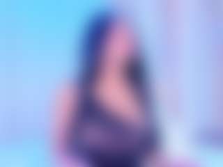 Live cam show with SalomeBenz - Ass Bouncing on Camsoda
