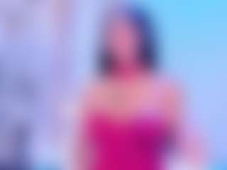 Spettacolo in cam dal vivo con SalomeBenz - Creamy su Camsoda