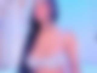 SalomeBenz's Live Sex Cam Show