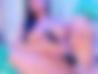 SalomeBenz's Live Sex Cam Show