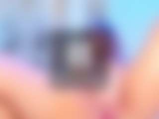 Live cam show with SalomeBenz - Anal Teen (18+) on Streamer API