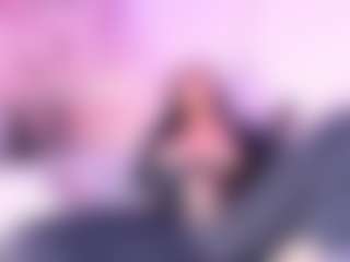 SalomeBenz's Live Sex Cam Show