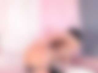 Live cam show with SalomeBenz - Ebony Big Tits on AdultVida.com