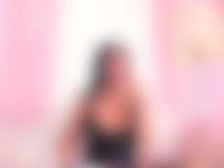 Live cam show with SalomeBenz - Creamy on Dare Cams