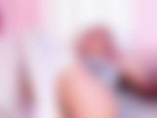 SalomeBenz's Live Sex Cam Show