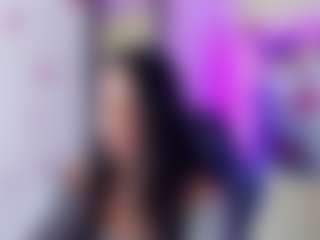Live cam show with zoeconnor19 - Submissive on Mixed Magazine Live