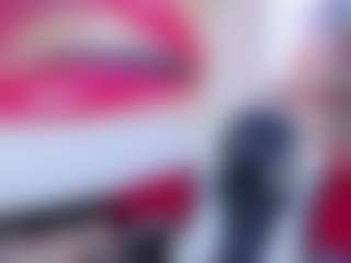 Live cam show with zoeconnor19 - Smoke on wildcum.com