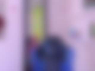Live cam show with zoeconnor19 - Submissive on Milfs Live