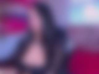 Live cam show with zoeconnor19 - Oil on CamwithHer