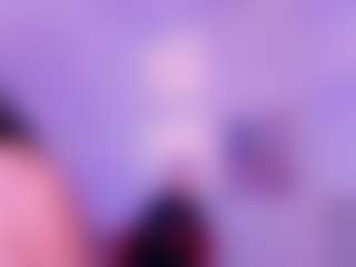 Live cam show with zoeconnor19 - Facial Piercings on livesexfox.com