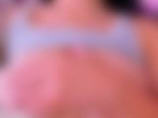 Live cam show with zoeconnor19 - Smoke on Camsoda