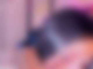 Live cam show with zoeconnor19 - Petite on Mixed Magazine Live