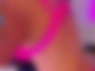 Live cam show with zoeconnor19 - Flirty on madthumbs
