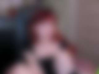 Live cam show with ElizaNik - Gray Eyes on Camsoda