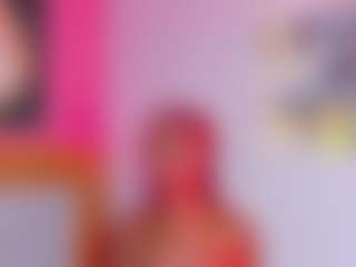 Live cam show with kinkyandsavage - Dildo on SquirtSoMuch