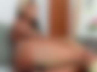 Live cam show with kinkyandsavage - Moaning on Camsoda