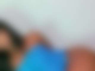 Live cam show with kinkyandsavage - Thin on studioflirtlive.com