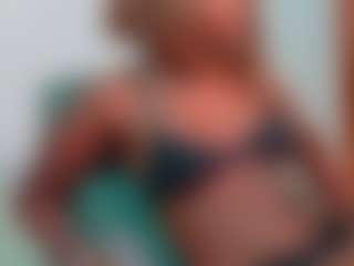 kinkyandsavage's Live Sex Cam Show