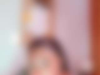 Show en direct avec kinkyandsavage - Granny sur Camsoda