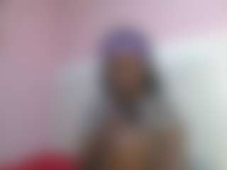 Live cam show with kisses - Body Massage on Camming Site