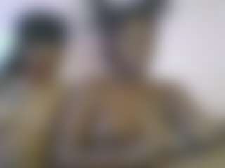 Live cam show with kisses - Tease on galaxygirlnitro.com