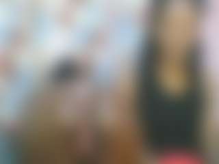 Live cam show with kisses - Average on TeamSkeetLive