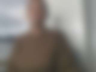 Live cam show with kisses - Fingering on LiveSexCams6