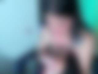 Live cam show with Bonnyestar - Thin on Camming Site