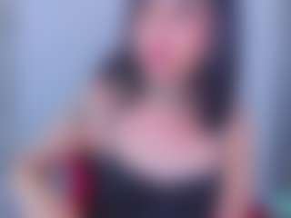 Live cam show with Bonnyestar - Petite on Free Soda