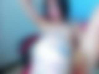 Live cam show with Bonnyestar - Anal Toys on Camming Site
