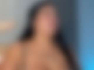 Live cam show with Elise Naughty - Nipple Piercings on SxyPornLive