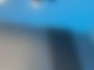 Live cam show with Elise Naughty - Shower on milfzrlive.com
