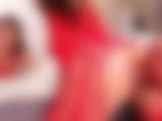 Live cam show with LynetteArrowsmith - Green Eyes on Stripli.com