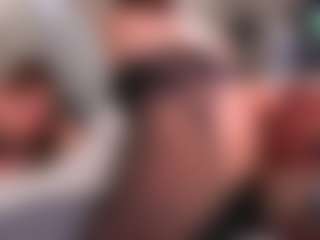 Live cam show with LynetteArrowsmith - Eating Pussy on SpunkLive