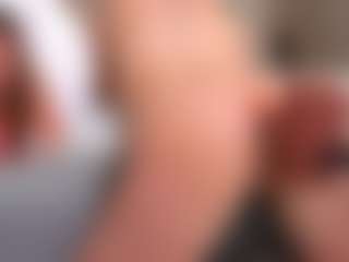 Live cam show with LynetteArrowsmith - Normal on Chatstar