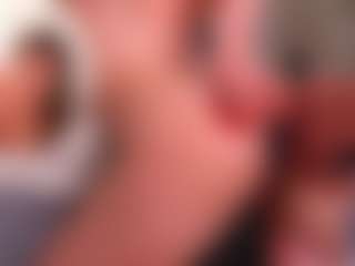 Live cam show with LynetteArrowsmith - Green Eyes on Camsoda