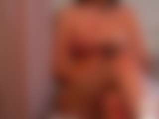 Live cam show with LynetteArrowsmith - Normal on TeamSkeetLive