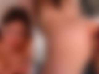 Live cam show with LynetteArrowsmith - Green Eyes on StripNow